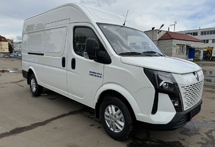 DONGFENG K33-5661 ЦЕЛЬНОМЕТАЛЛИЧЕСКИЙ ФУРГОН 12 м³